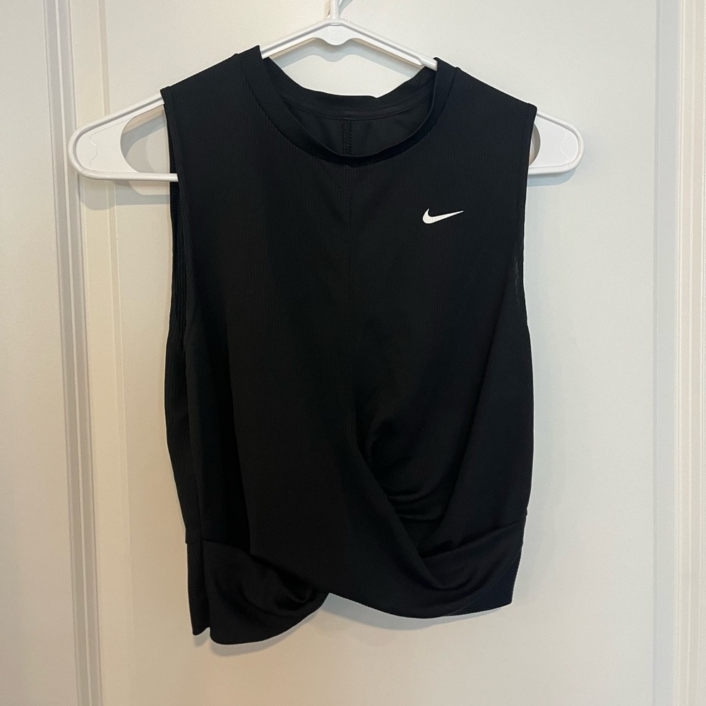 Nike dry twist crop top
